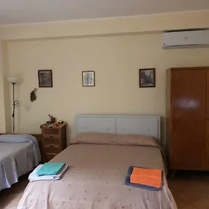 https://cozy-apartment-by-the-sea.sicilyhotelsitaly.net
