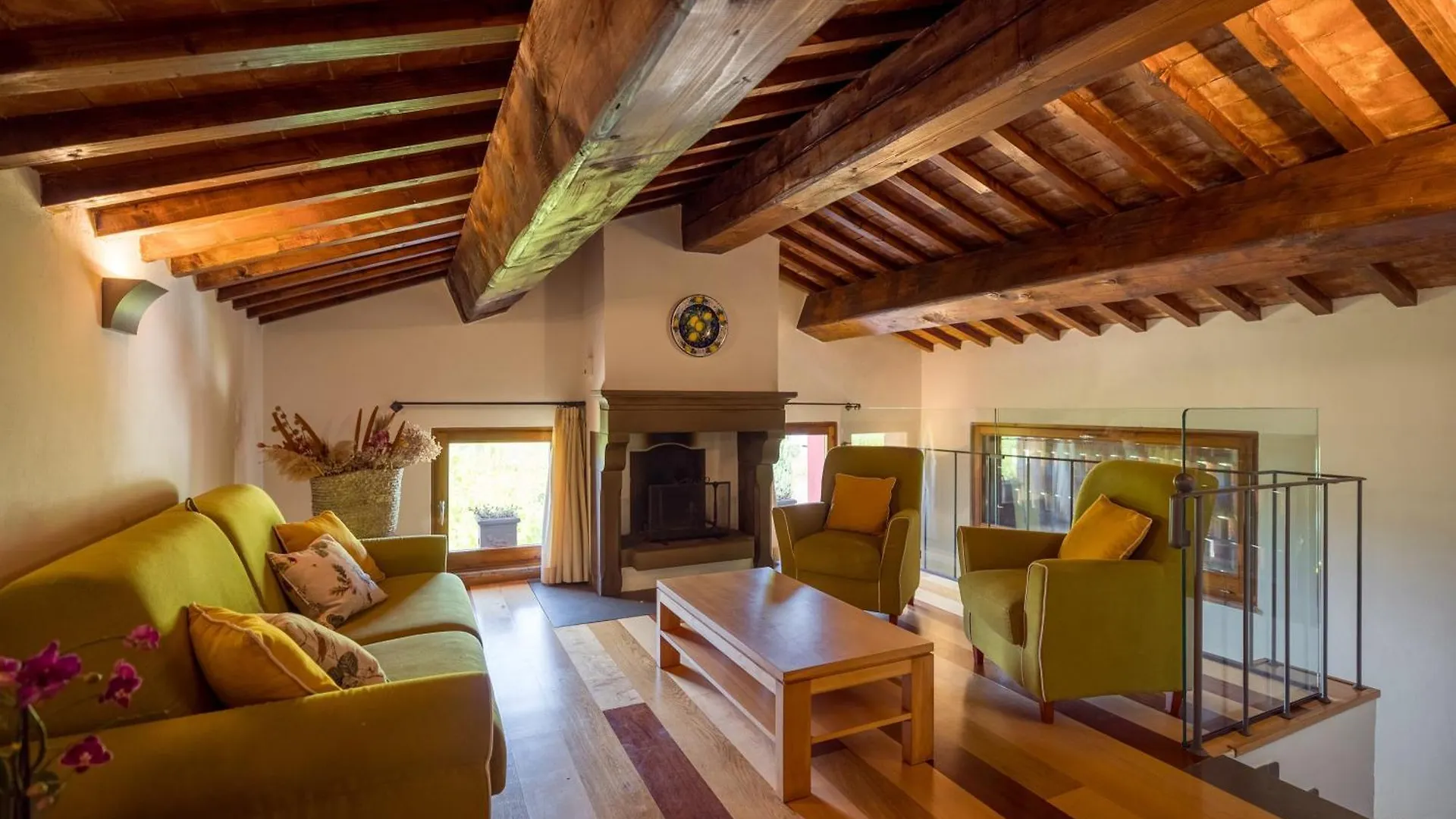 Al Gelso Bianco Aparthotel Sant'Appiano Italy